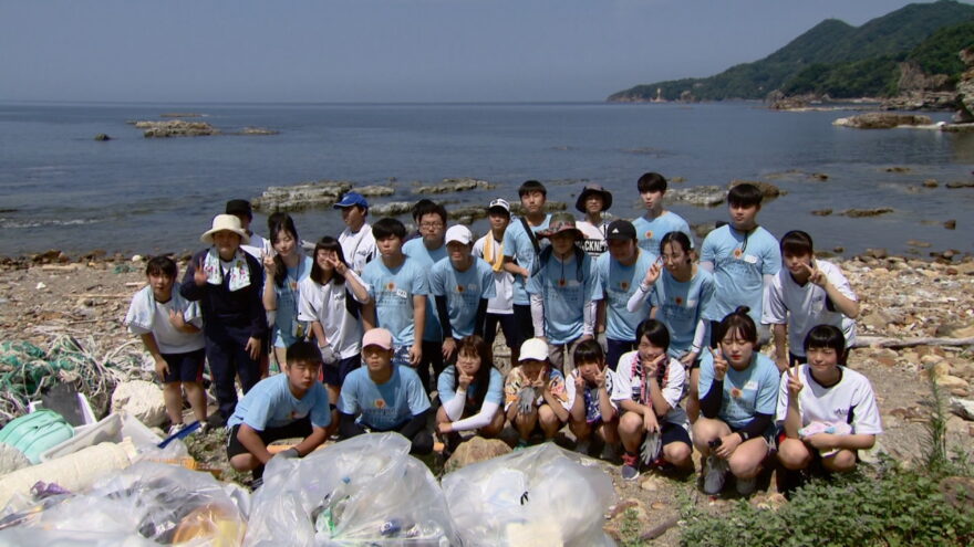 海と日本プロジェクトinしまね応援動画公開中!! #5日韓青少年海岸清掃活動