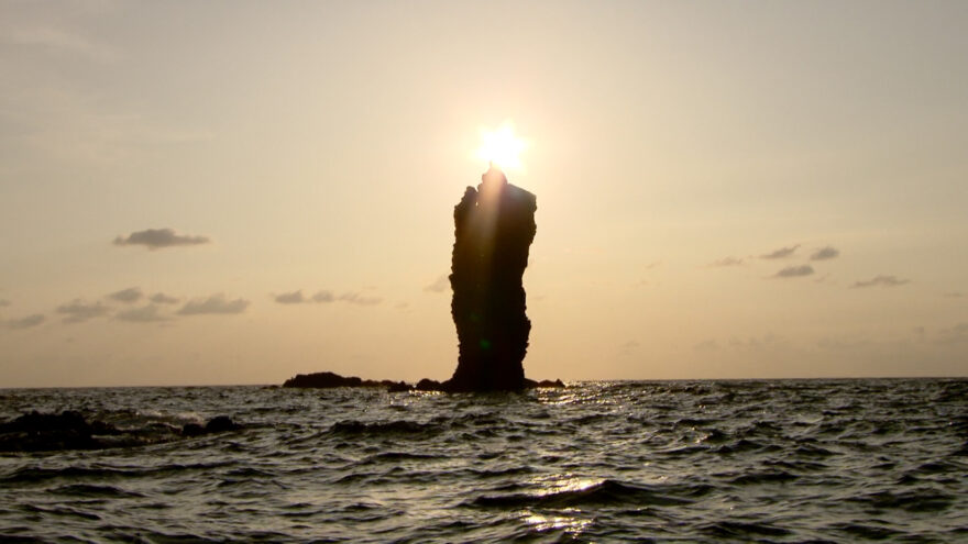 11/23(木)放送!!海と日本プロジェクトinしまね「隠岐の島町ローソク島」