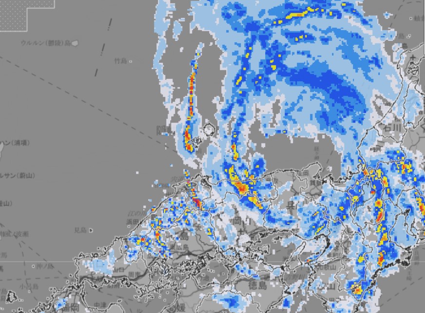 鳥取市で橋が崩落　線状降水帯続き観測史上最大の大雨に　日本海の海水温上昇が一因か